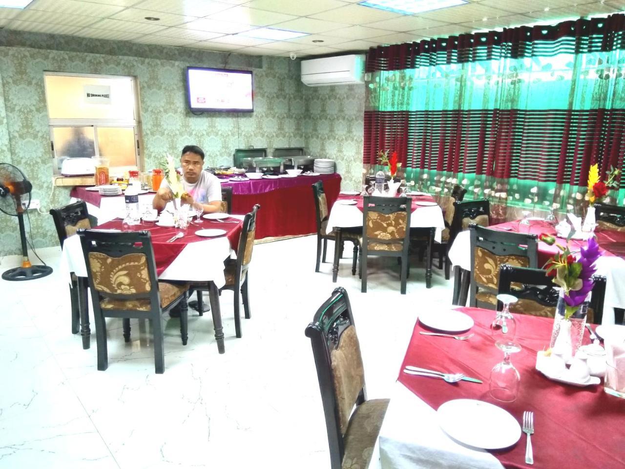 Hotel Lake View Plaza Dhaka Exterior photo