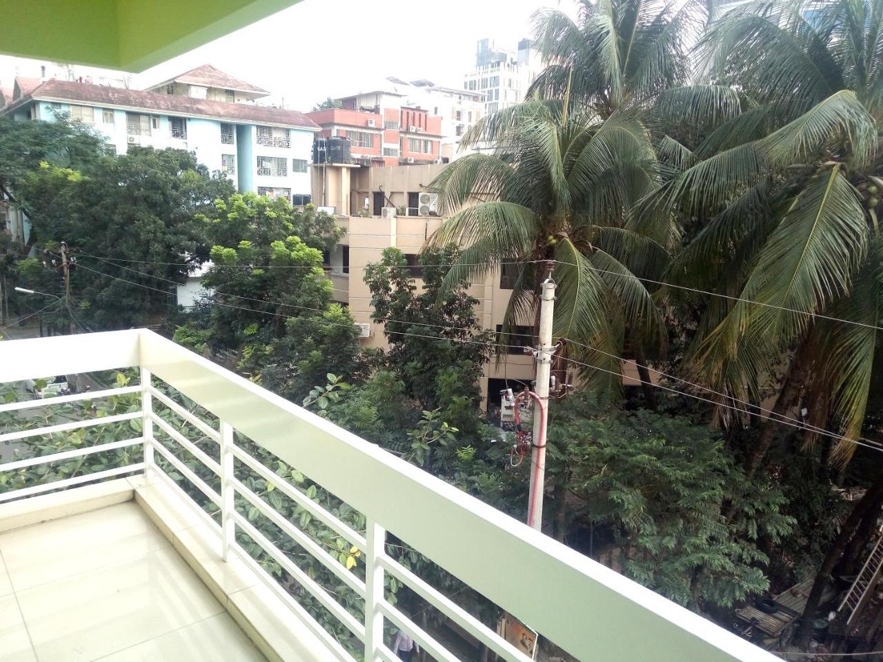 Hotel Lake View Plaza Dhaka Exterior photo